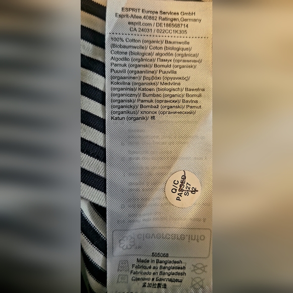 Esprit Long- sleeve Tee - Picture 5 of 5